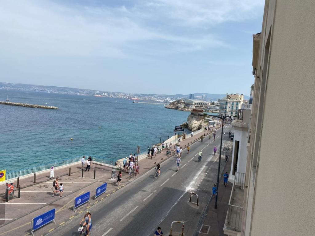 Grand Large Sur La Corniche Marseille Par Conciergerie By Sam Appartamento Esterno foto