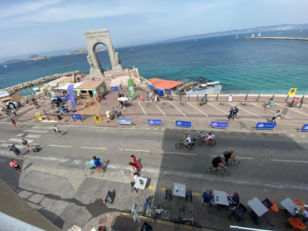 Grand Large Sur La Corniche Marseille Par Conciergerie By Sam Appartamento Esterno foto